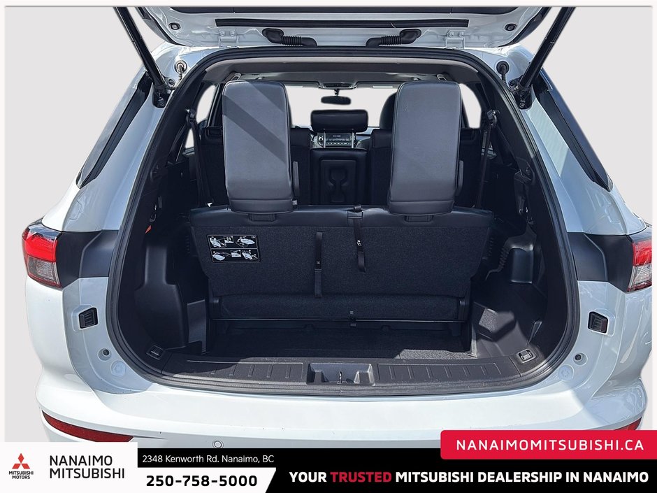 2024 Mitsubishi Outlander PHEV LE-6
