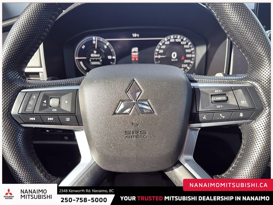 2024 Mitsubishi Outlander PHEV LE-14