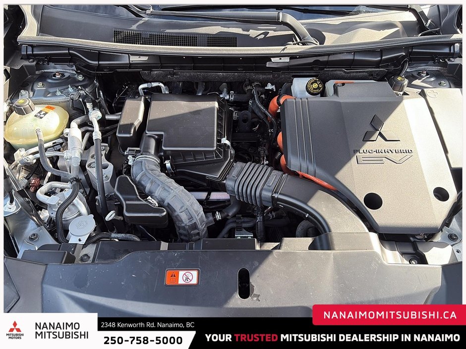 2024 Mitsubishi Outlander PHEV LE-8