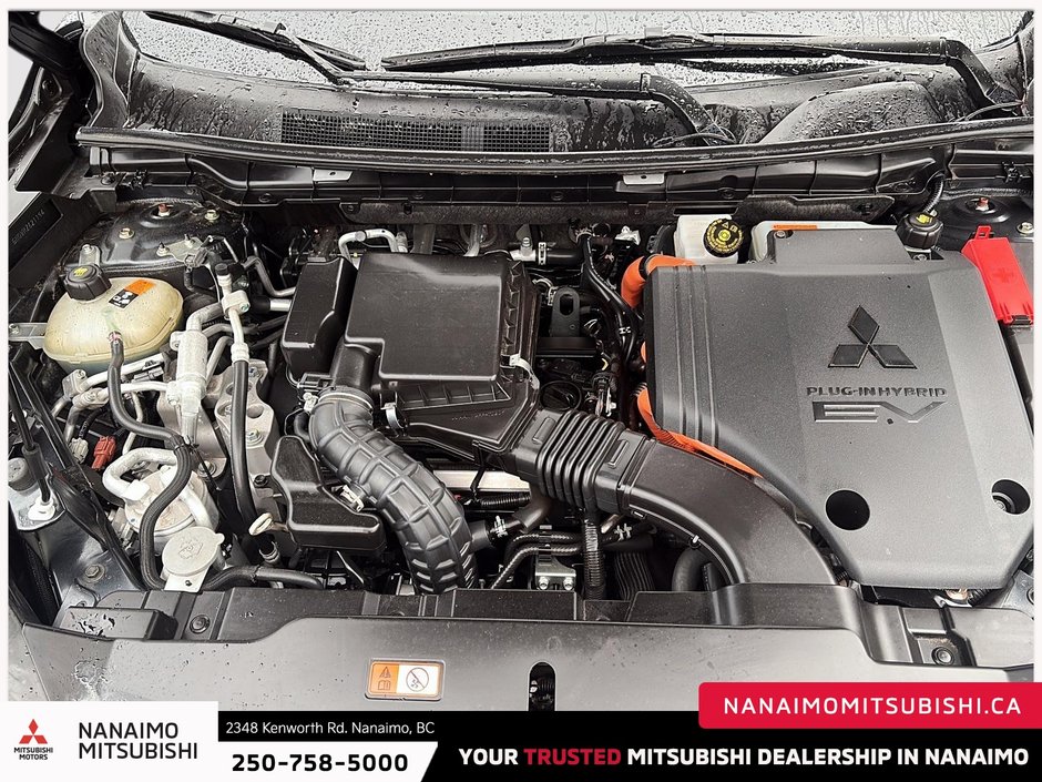 2024 Mitsubishi Outlander PHEV LE-8