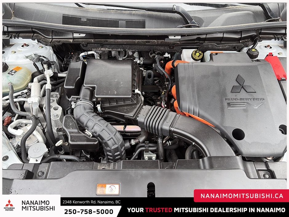 2025 Mitsubishi Outlander PHEV SEL-8