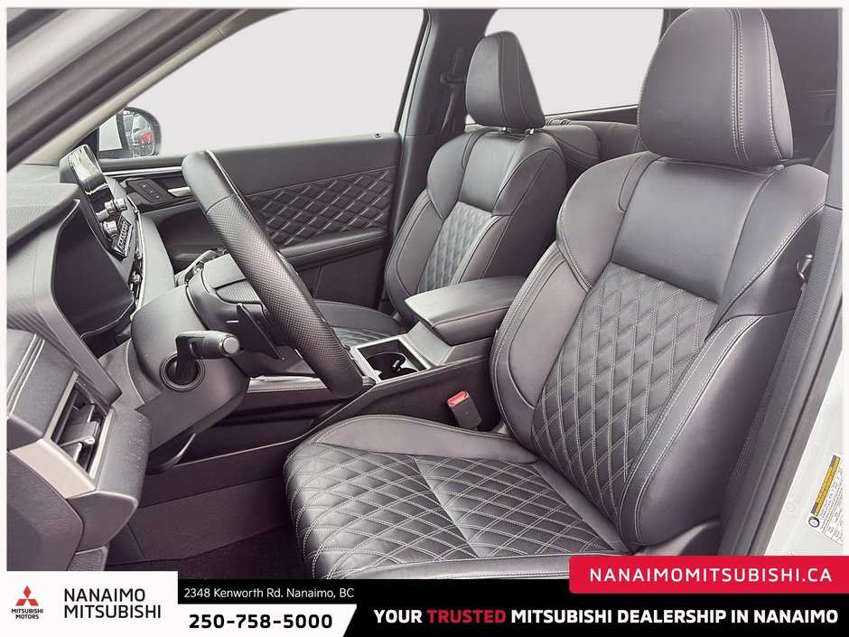 2025 Mitsubishi Outlander PHEV SEL-9