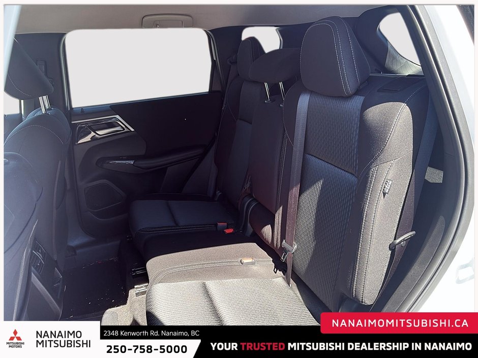 2025 Mitsubishi Outlander PHEV ES-9