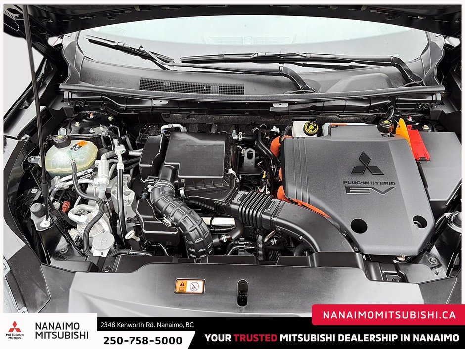 2025 Mitsubishi Outlander PHEV LE-7