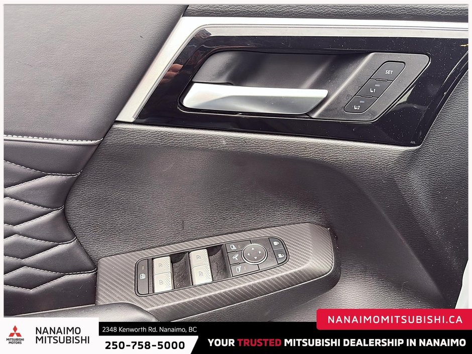 2026 Mitsubishi Outlander PHEV GT-11