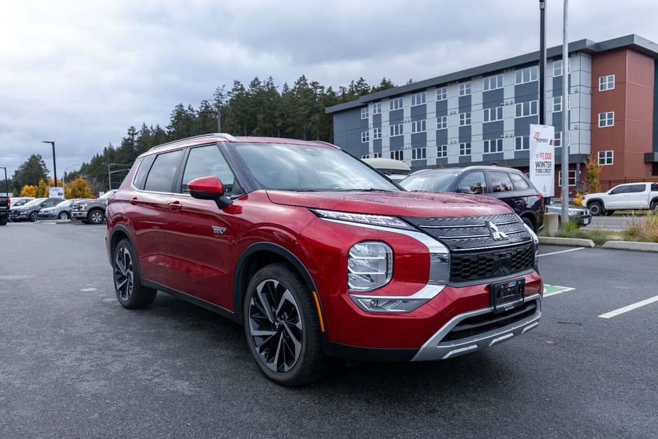 2024 Mitsubishi Outlander Plug-In Hybrid SEL-7