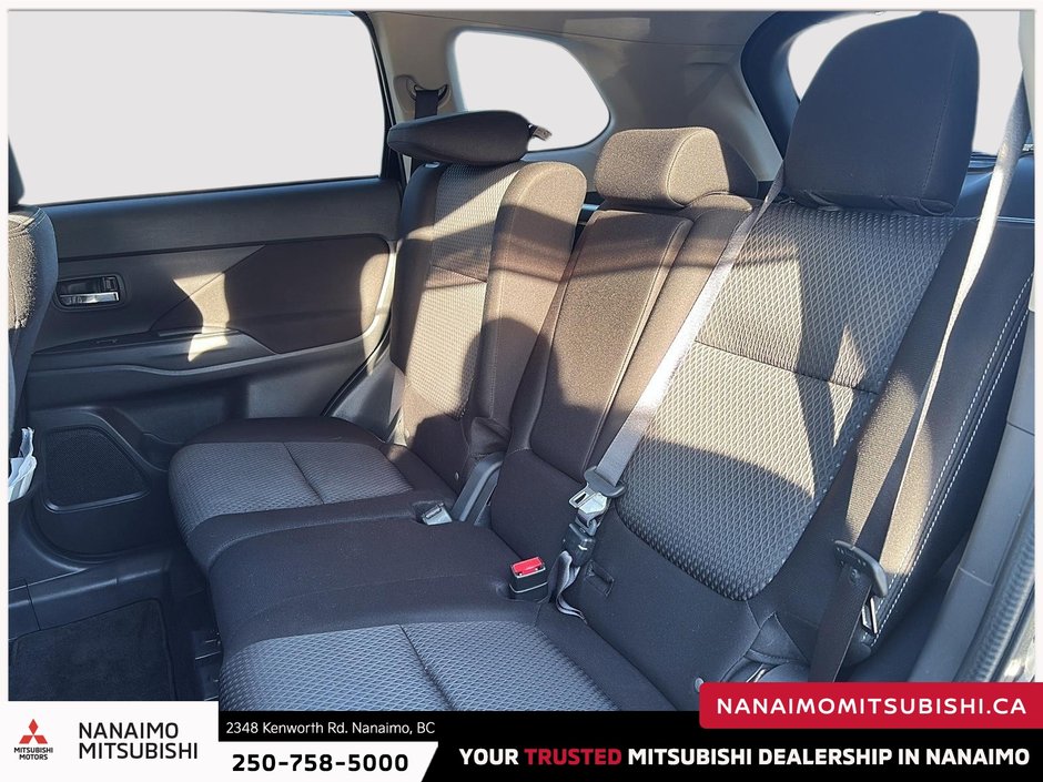 2016 Mitsubishi Outlander ES-9