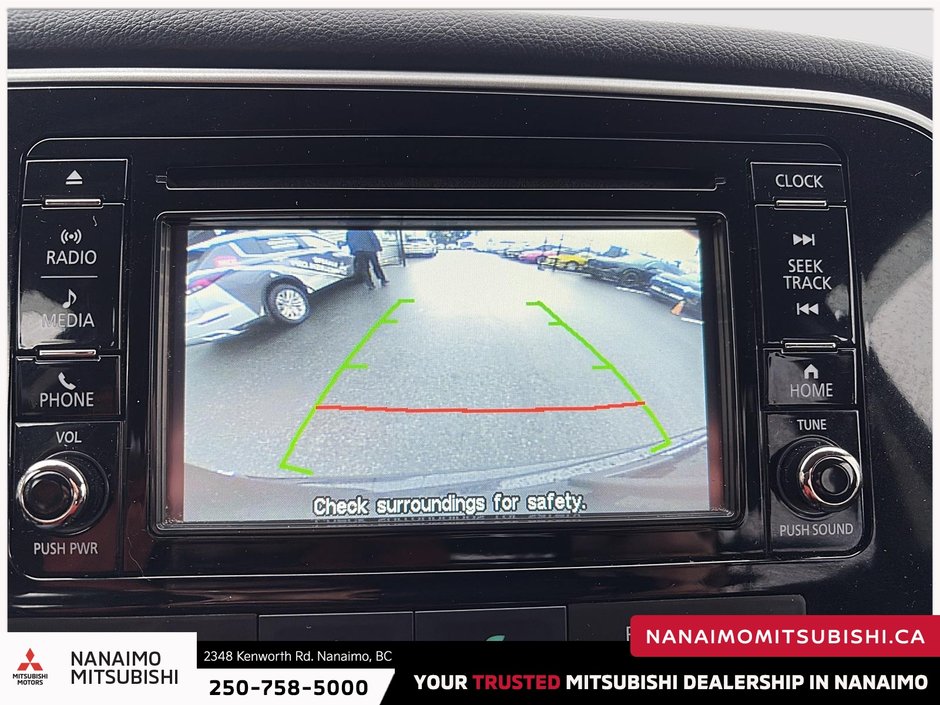 2017 Mitsubishi Outlander SE-19