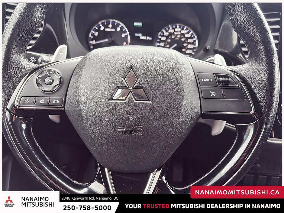 2017 Mitsubishi Outlander SE-13