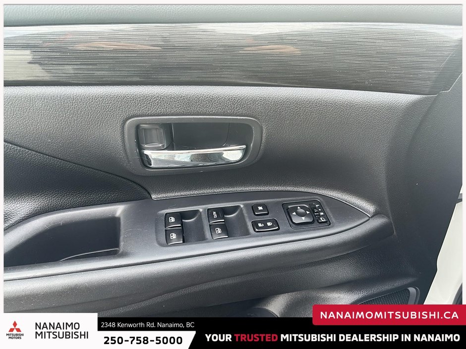 2017 Mitsubishi Outlander GT-11