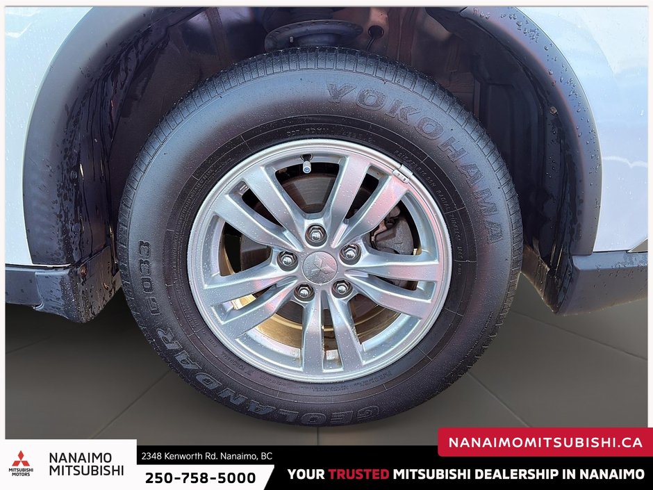 2020 Mitsubishi Outlander ES-1