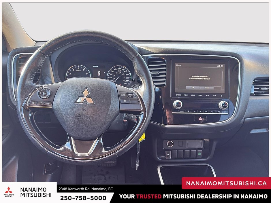 2020 Mitsubishi Outlander ES-23