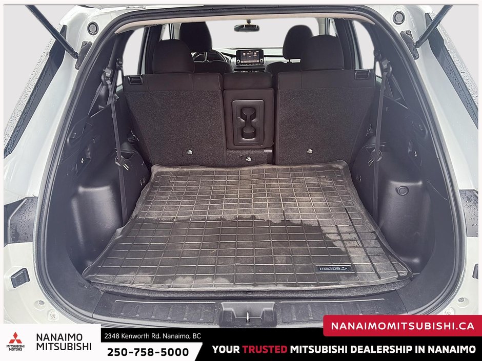 2022 Mitsubishi Outlander ES-6