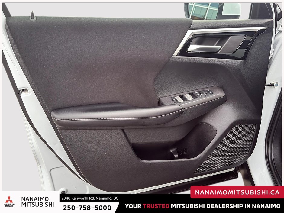 2022 Mitsubishi Outlander SE-10