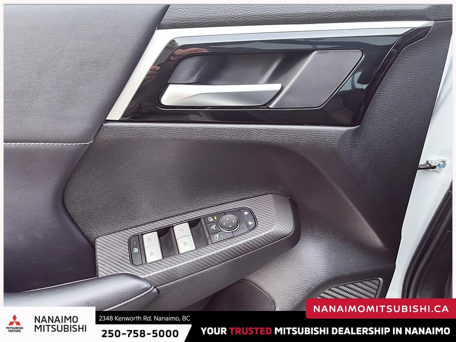 2022 Mitsubishi Outlander LE-12