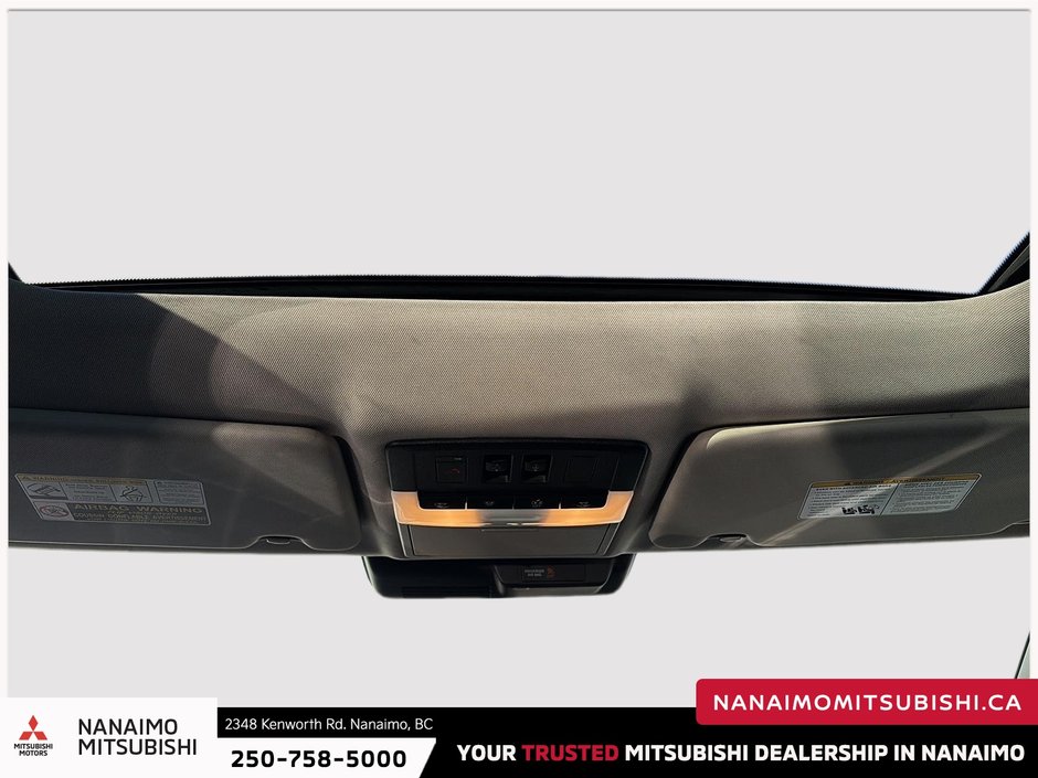 2022 Mitsubishi Outlander LE-21