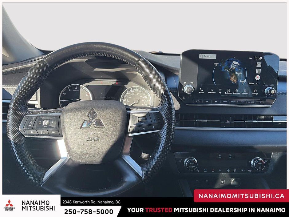 2022 Mitsubishi Outlander LE-13