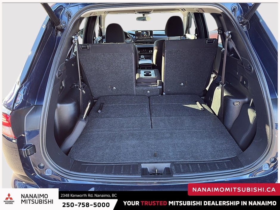 2022 Mitsubishi Outlander LE-7