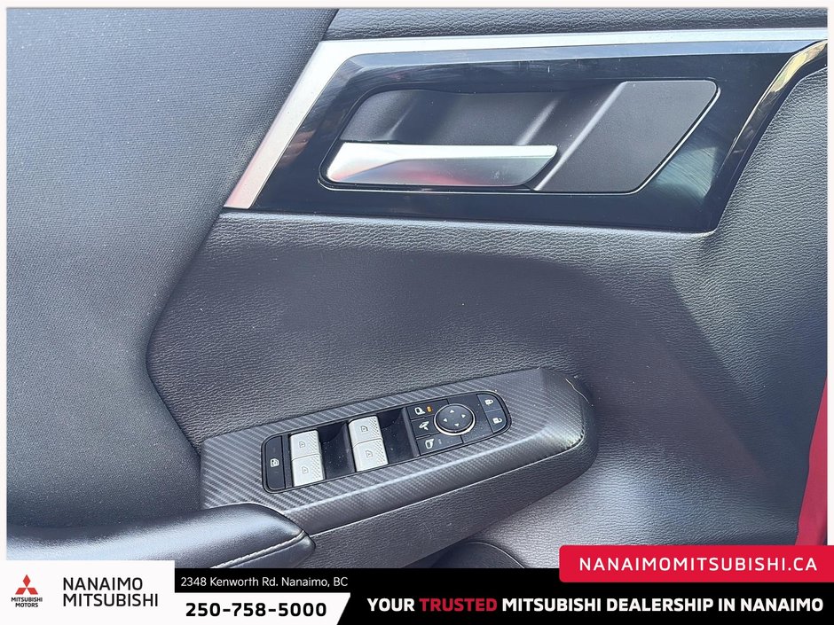 2022 Mitsubishi Outlander SE-11