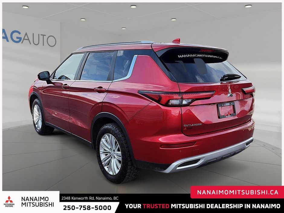 2022 Mitsubishi Outlander SE-4