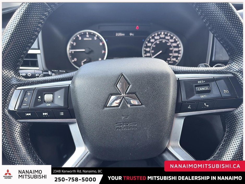 2022 Mitsubishi Outlander SE-13