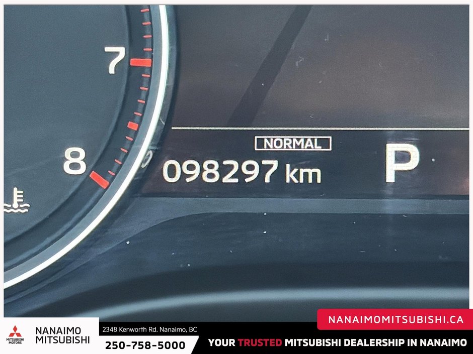 2022 Mitsubishi Outlander LE-15