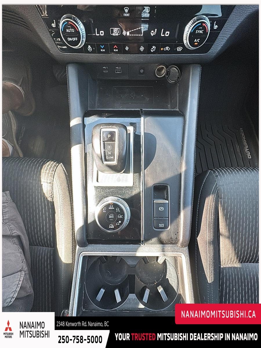 2022 Mitsubishi Outlander SE-18