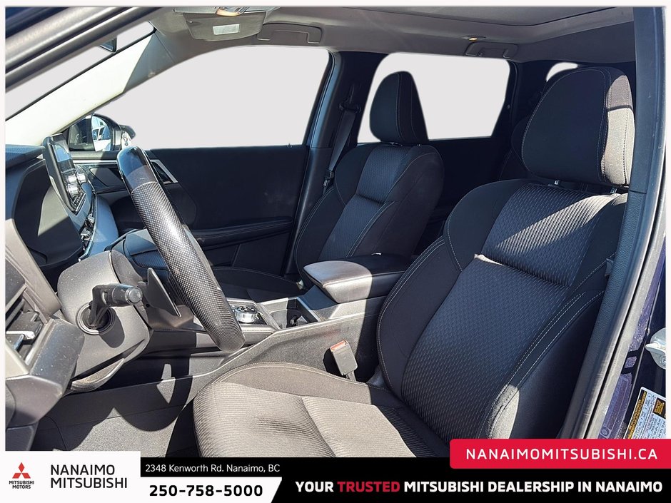 2022 Mitsubishi Outlander SE-9