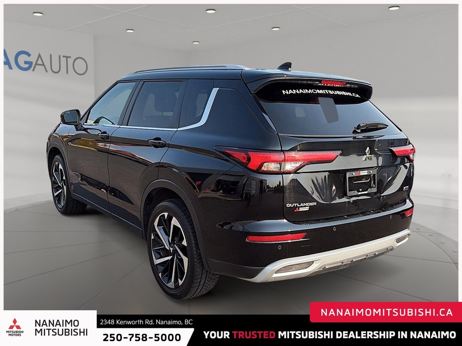 2022 Mitsubishi Outlander SE-4