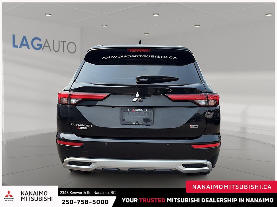 2022 Mitsubishi Outlander GT-3