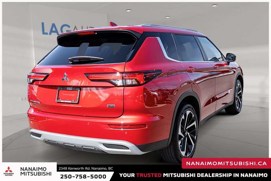2023 Mitsubishi Outlander LE-6