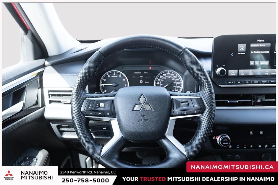 2023 Mitsubishi Outlander LE-16