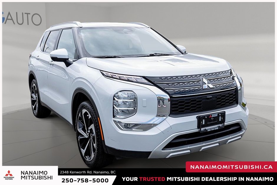 2023 Mitsubishi Outlander LE-1