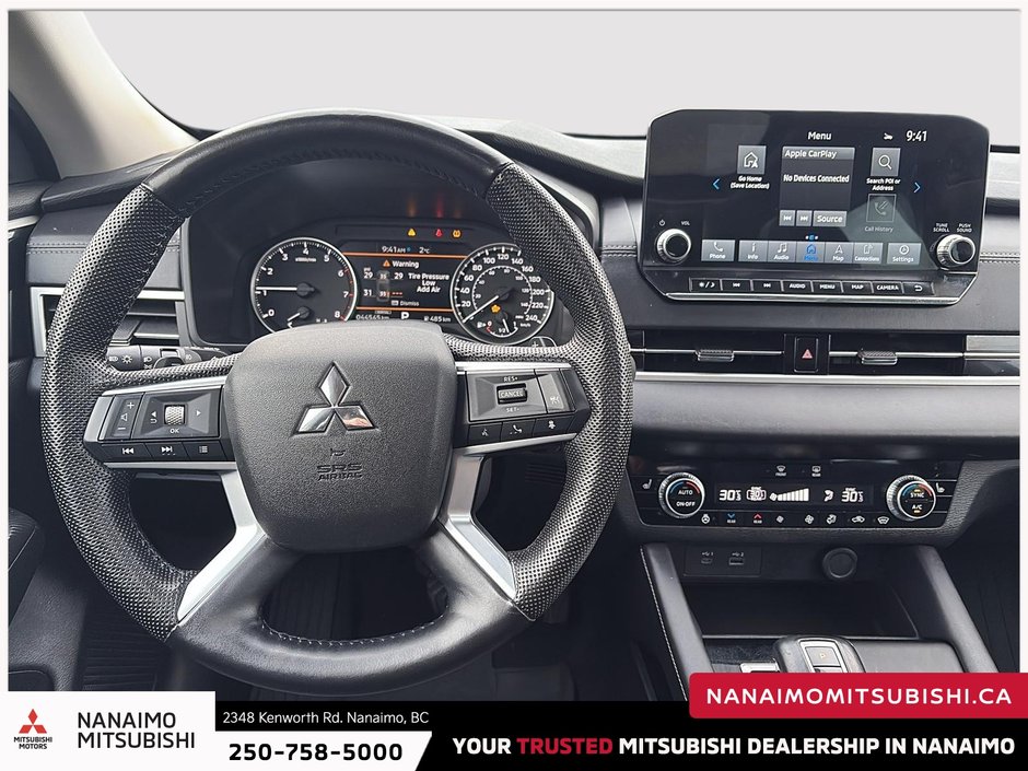 2023 Mitsubishi Outlander LE-12