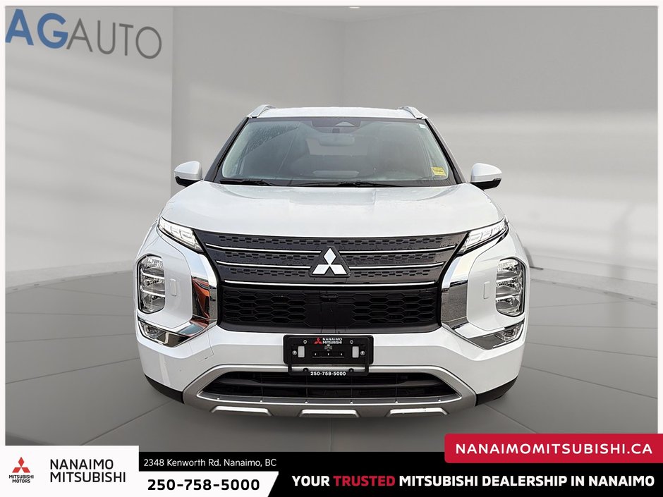 2023 Mitsubishi Outlander LE-1