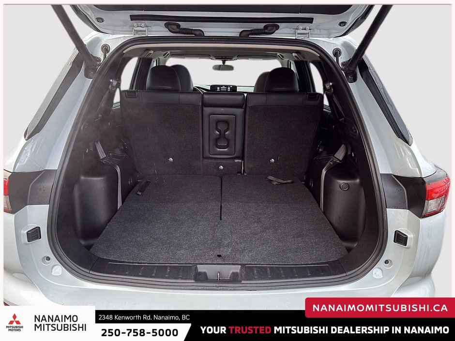 2023 Mitsubishi Outlander LE-5