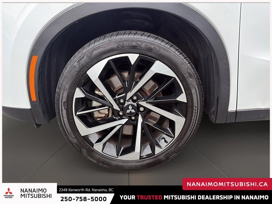 2023 Mitsubishi Outlander LE-6