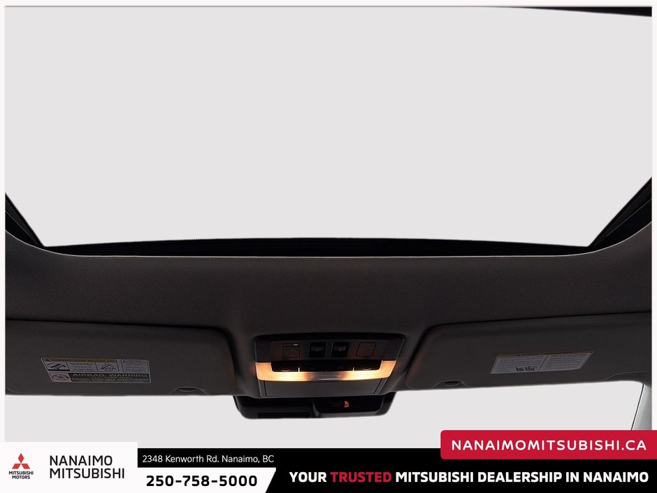 2023 Mitsubishi Outlander LE-20