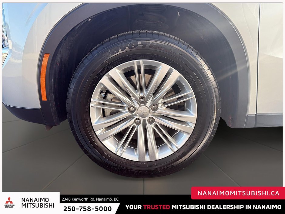 2023 Mitsubishi Outlander SE-6