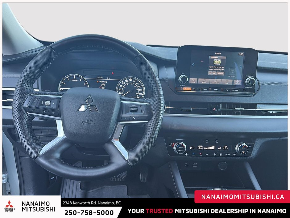 2023 Mitsubishi Outlander SE-12