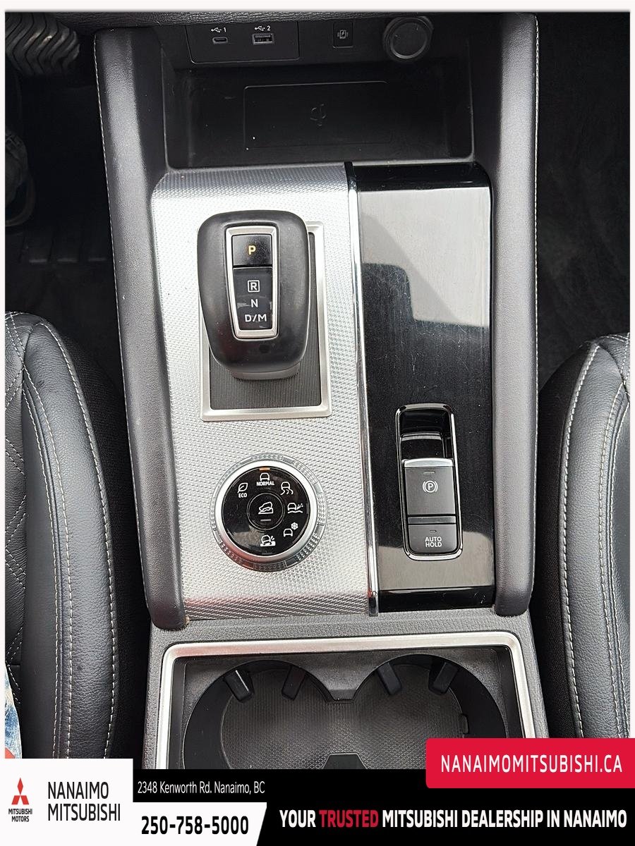 2023 Mitsubishi Outlander GT-18