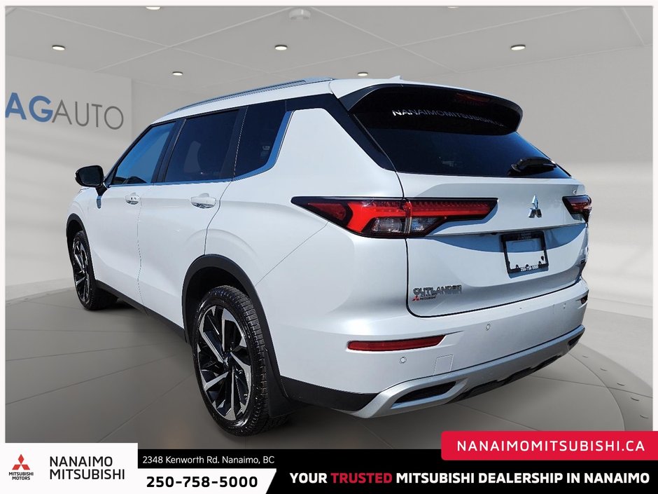 2023 Mitsubishi Outlander SEL-4