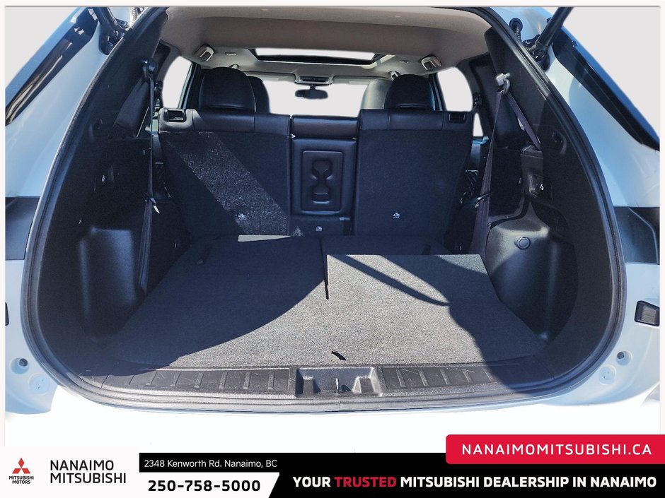 2023 Mitsubishi Outlander SEL-6