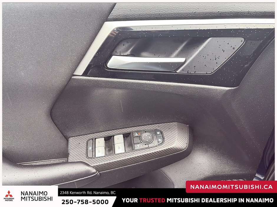2024 Mitsubishi Outlander ES-11