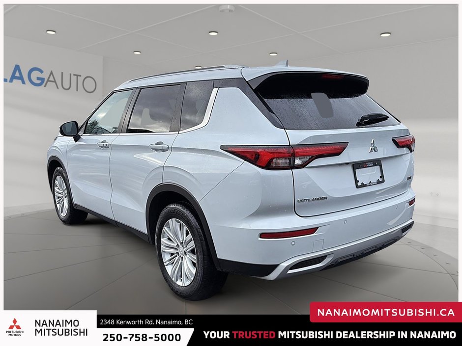 2024 Mitsubishi Outlander SE-3