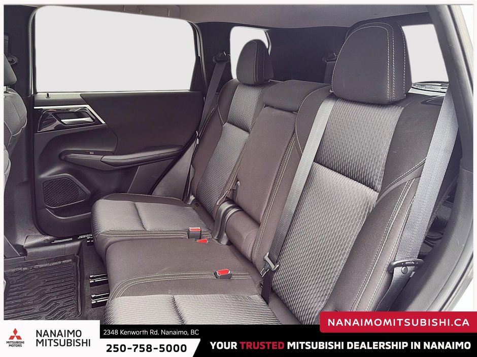 2024 Mitsubishi Outlander SE-9