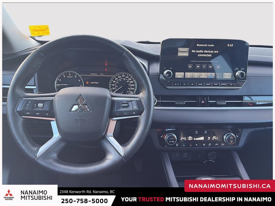 2024 Mitsubishi Outlander LE-12