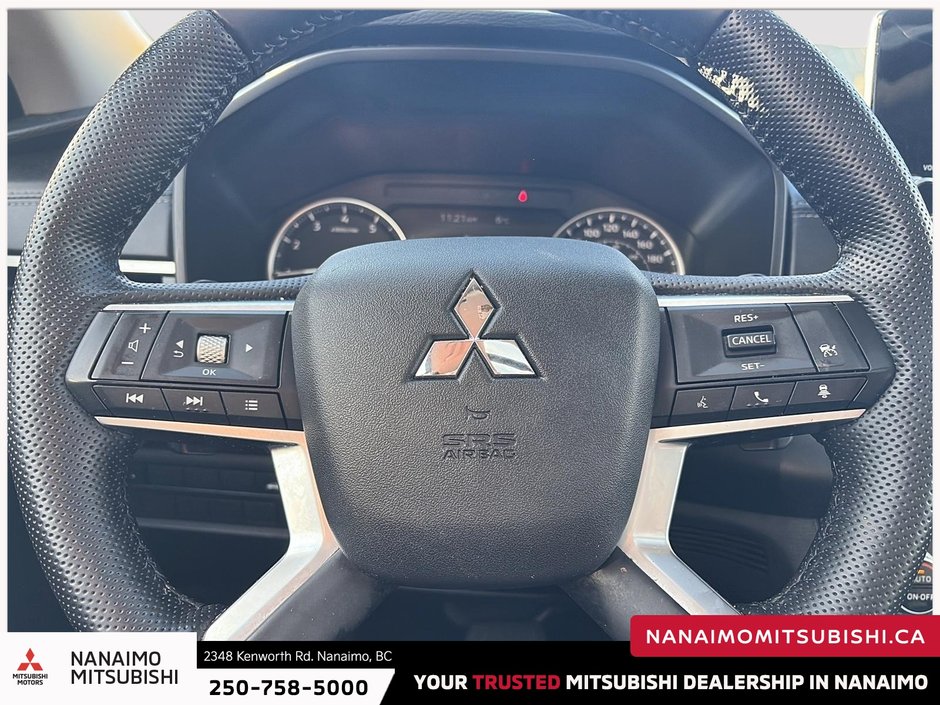 2024 Mitsubishi Outlander LE-13