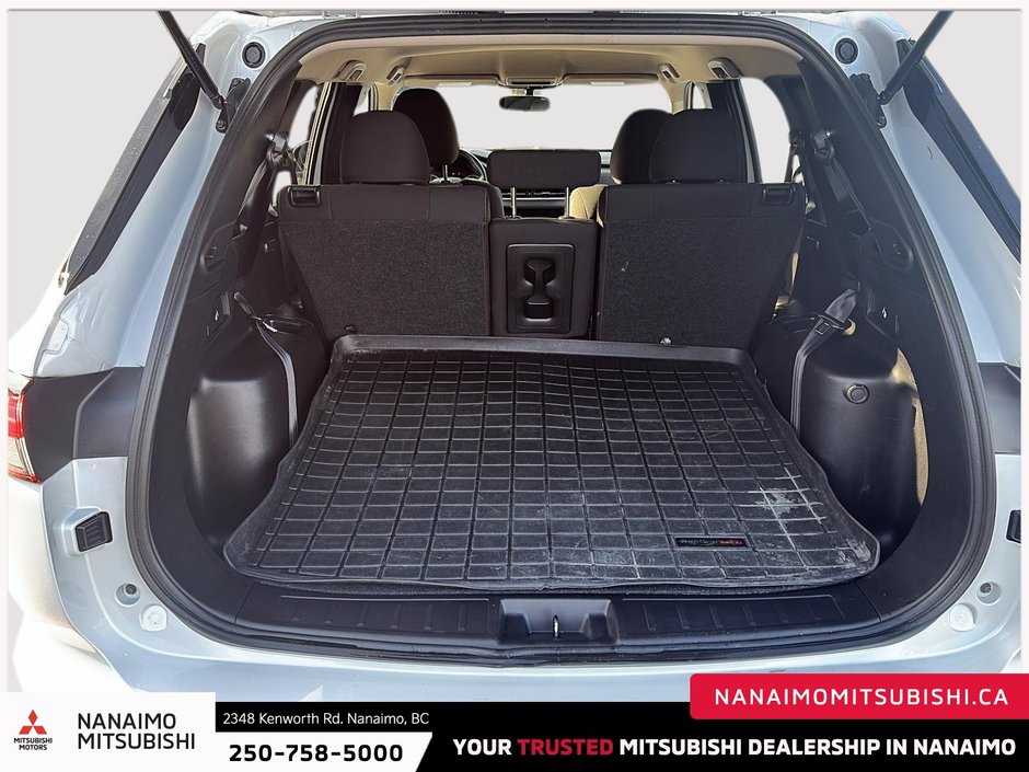 2024 Mitsubishi Outlander ES-6