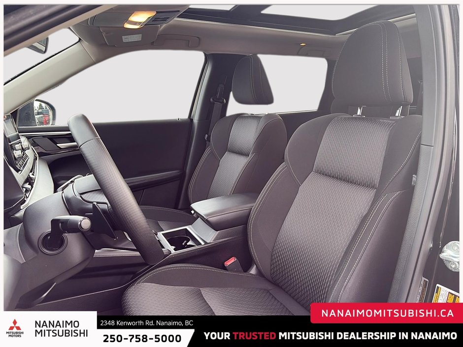 2024 Mitsubishi Outlander SE-8